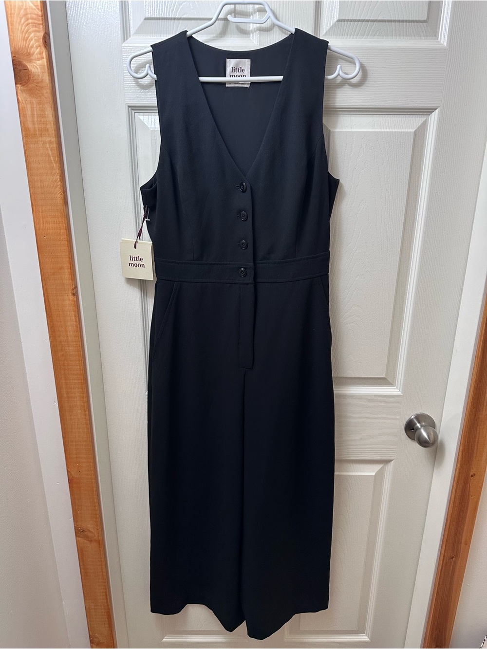Aritzia Little Moon Black Sleeveless Jumpsuit Size 10